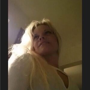 Meet your Posher, Aimee